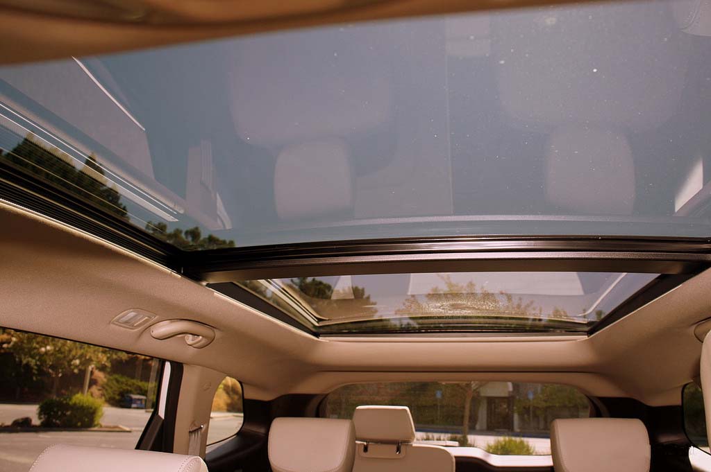 a Hyundai panoramic sunroof